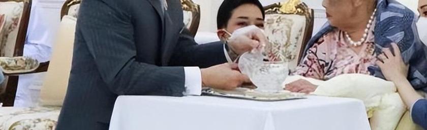 出轨孕妇_出轨孕妇被刚认识的男人爆操_出轨孕妇风水